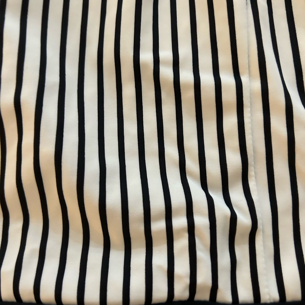 Cupshe Black & White Striped Top with Green Leaf Print One-Piece Swimsuit - Picture 6 of 10